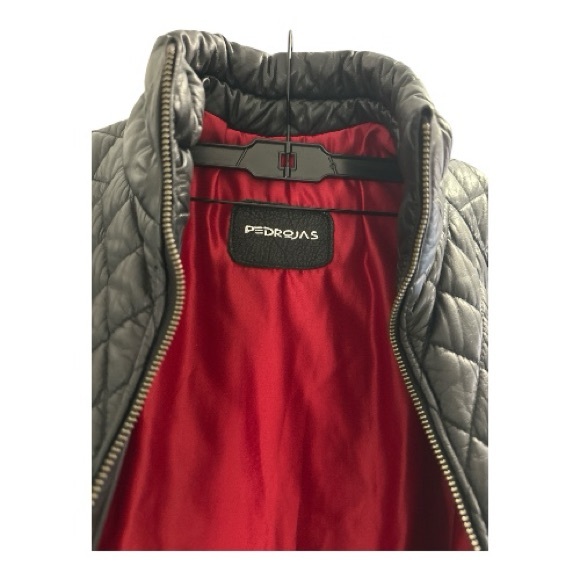 Stylish Black Colombian leather Quilted Puffer Jacket - Picture 3 of 3